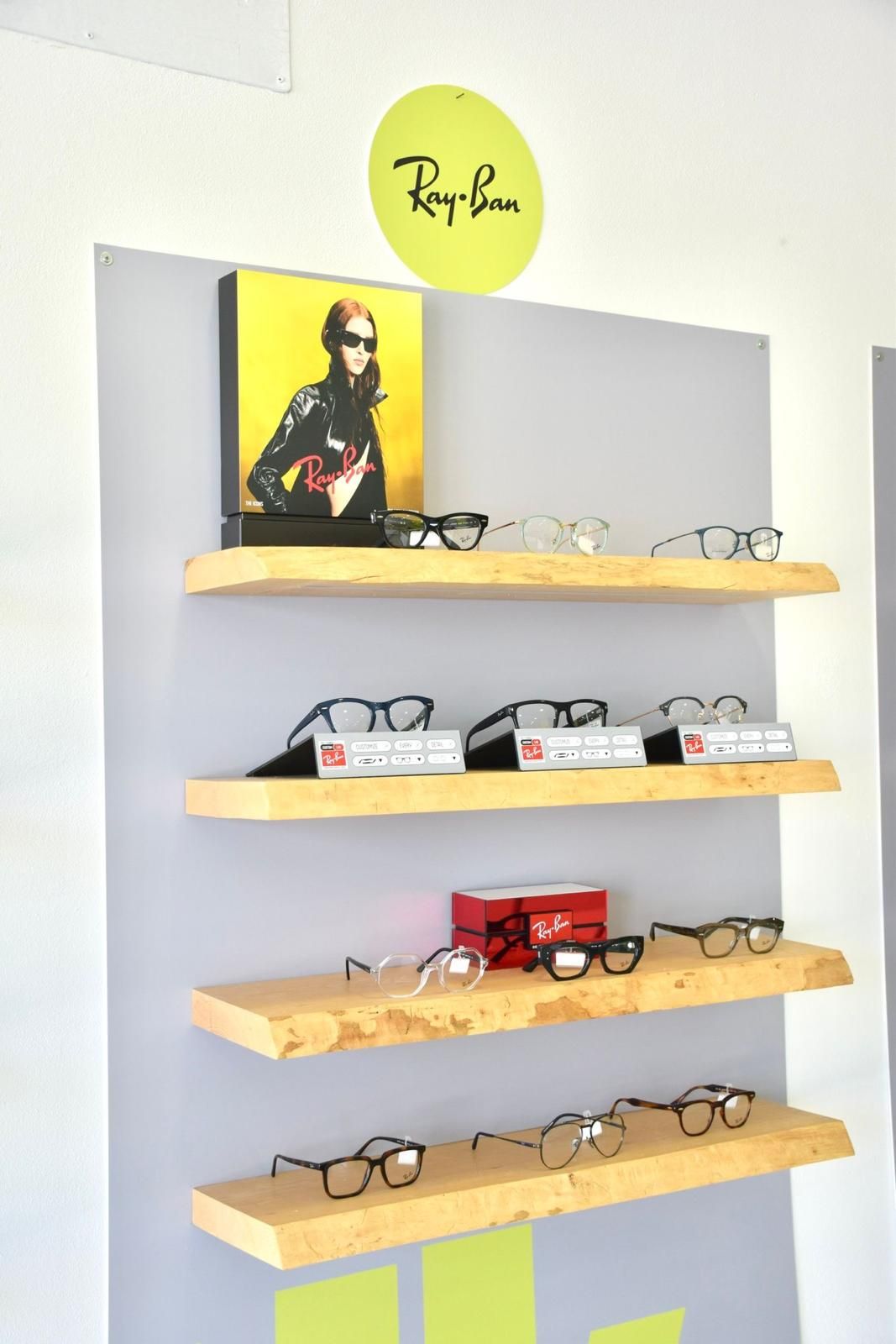 Espositore Ray-Ban